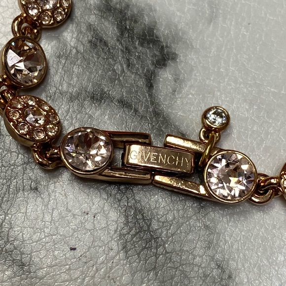 Givenchy Crystal Link Bracelet "LIVE SHOW TODAY" - Picture 5 of 5